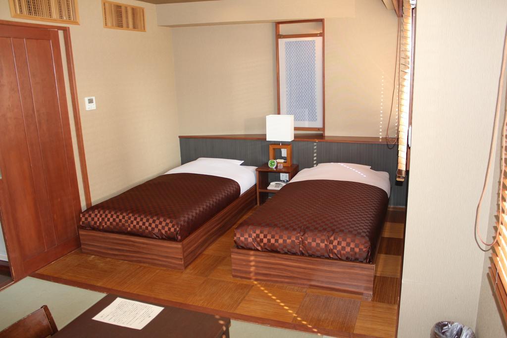 Hotel Saika Fujisawa Habitación foto